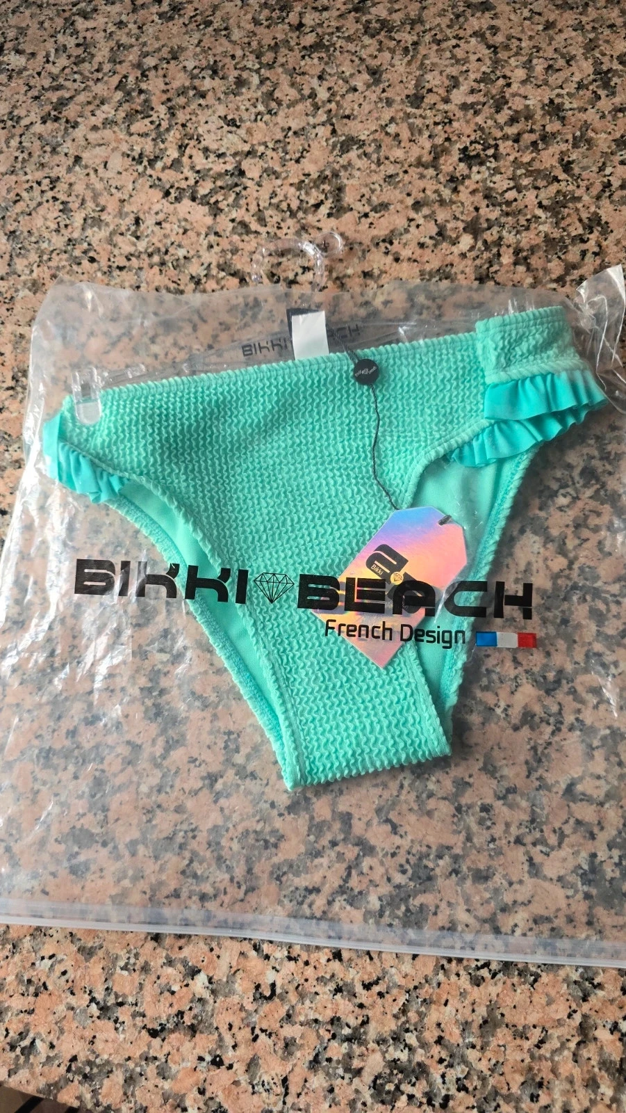 Bas de maillot de bain taille L neuf